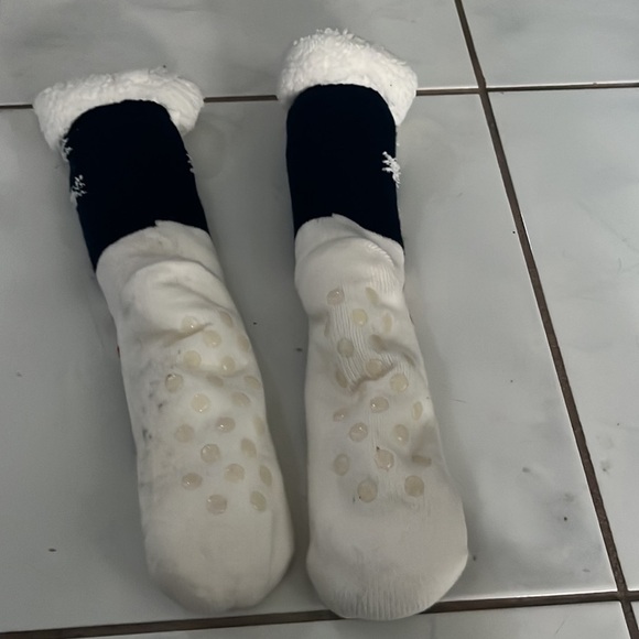 Thick snowman socks, great for the holidays. One size. - Picture 4 of 4